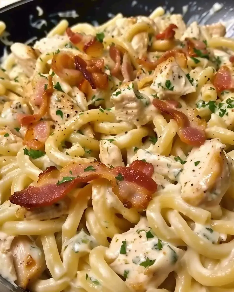 Chicken Bacon Ranch Pasta: A Delicious Twist on Comfort Food